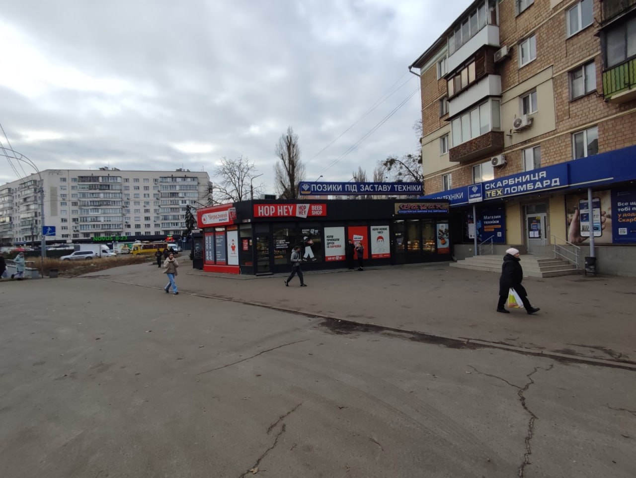Street Retail — Київ, вул. Авіаконструктора Антонова, 6/1